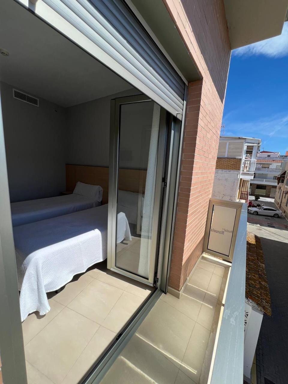 Hostal Manuela Punta Umbría Exterior foto
